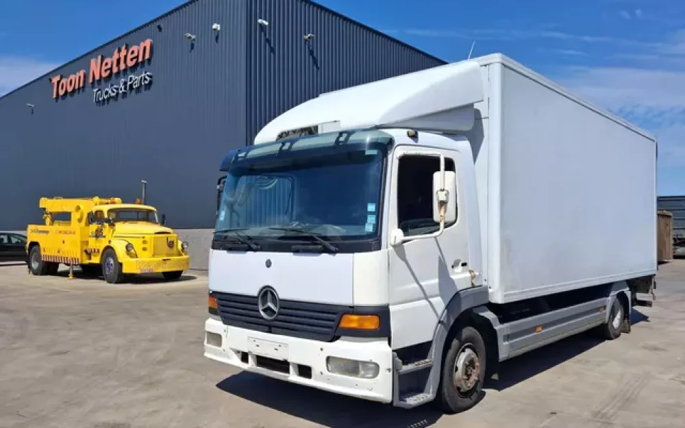 Mercedes-Benz Atego 815 * Manual gearbox * Euro 2 Manual pump *