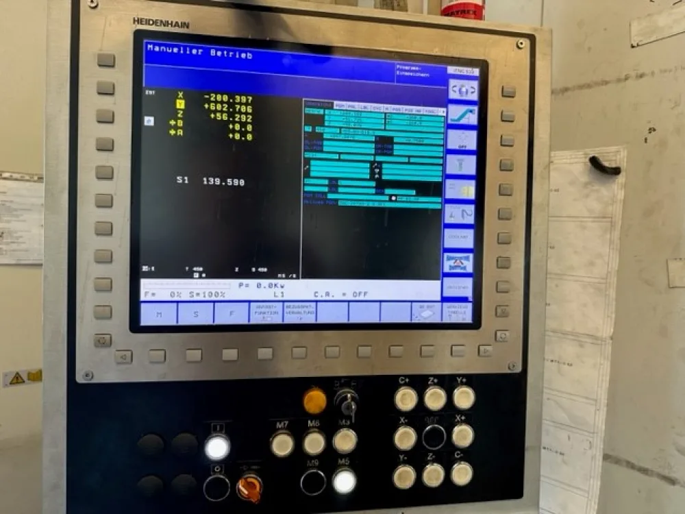CNC Milling Machine – SORALUCE TA-A25