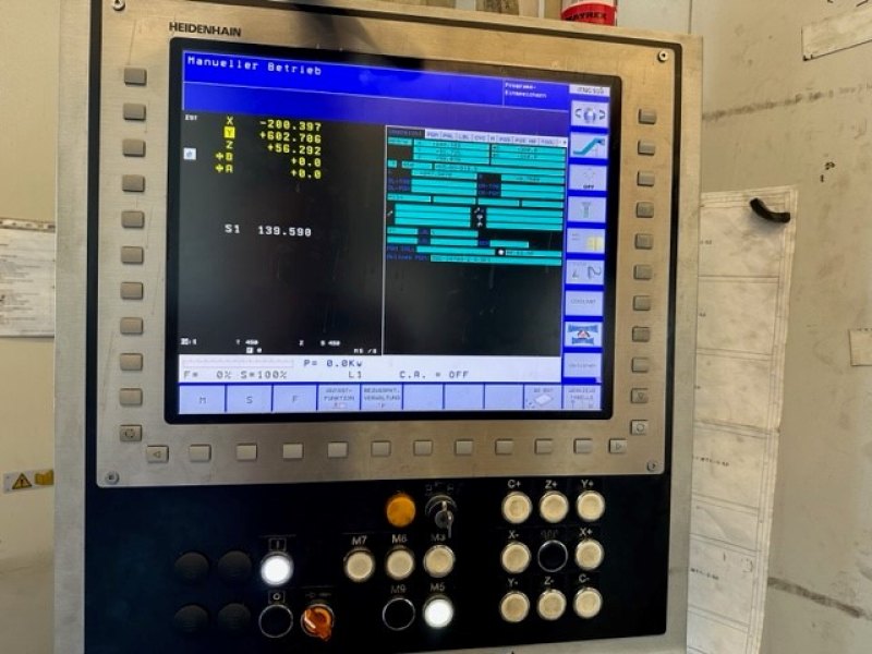 CNC Milling Machine – SORALUCE TA-A25