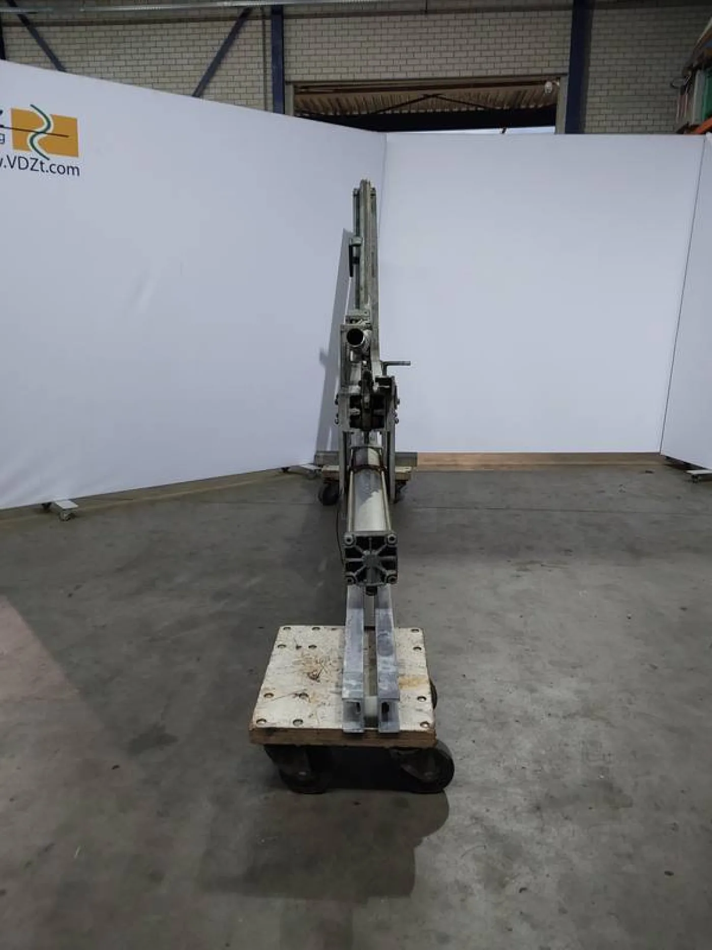 Gambrel lift pneumatic - 2