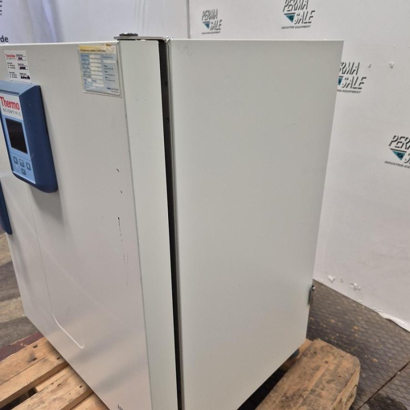 Thermo Scientific Umluftofen Heratherm OMS100