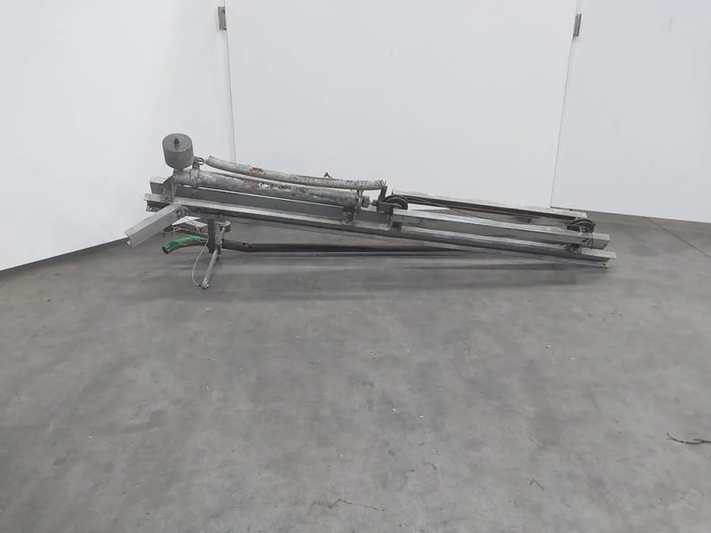 Drop rail - 4