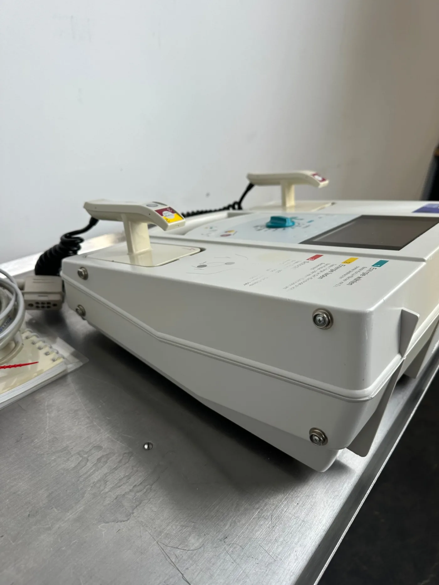 GE Defibrillator CardioServ 2002 - 4