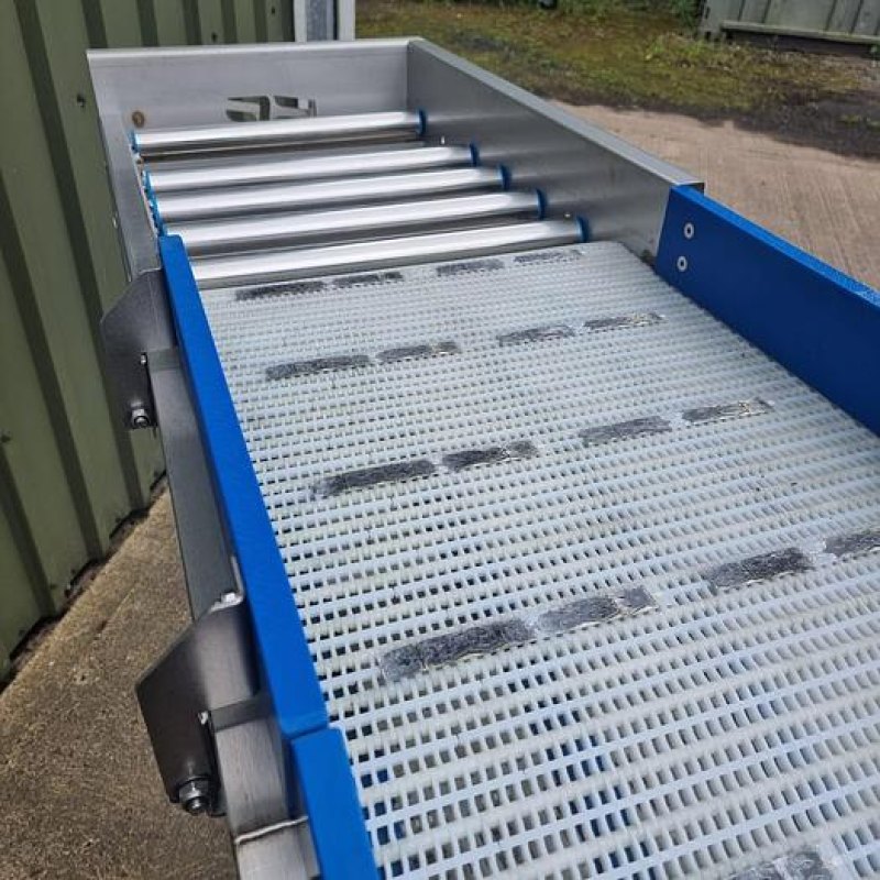 Incline Conveyor Belt