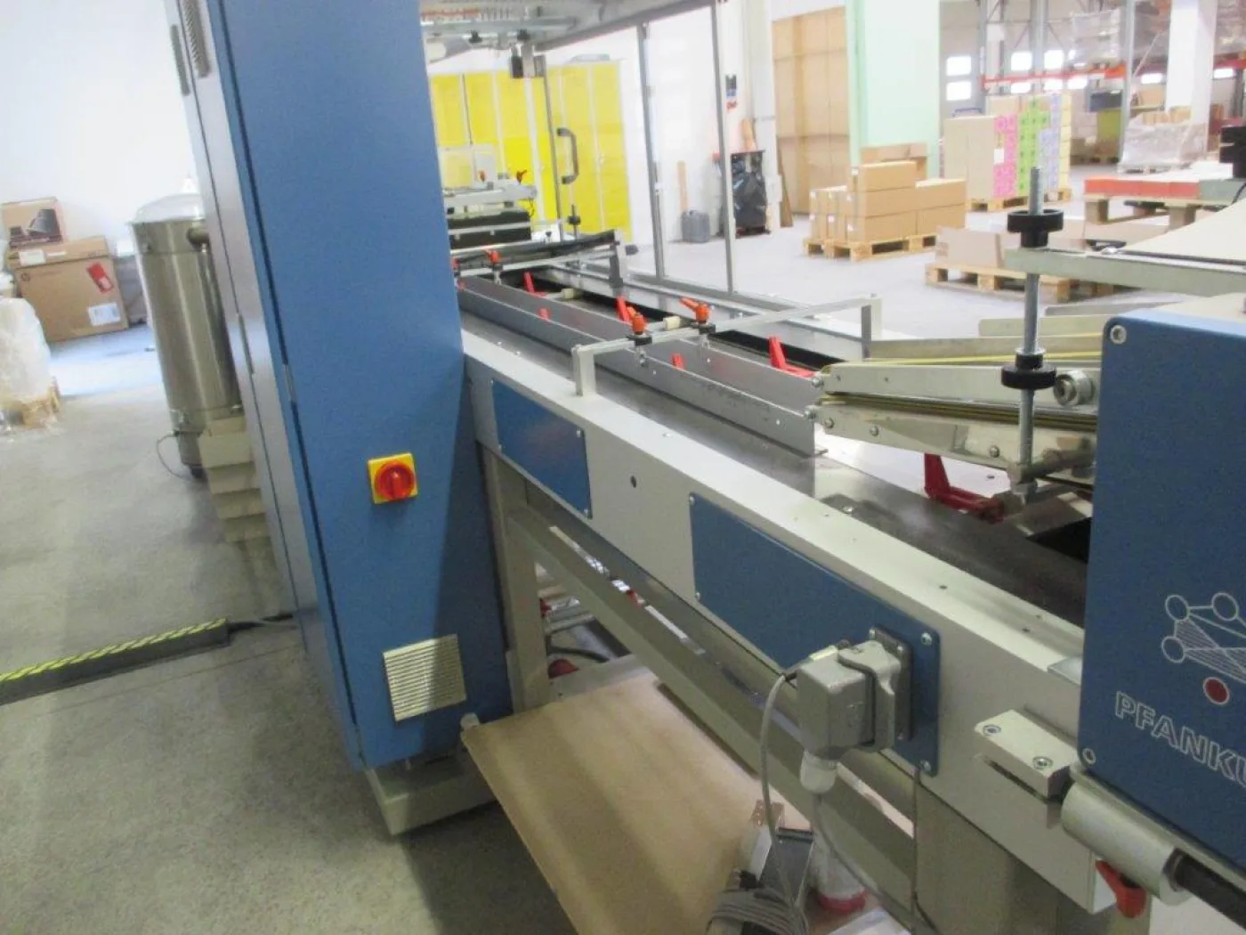 Verpackungsautomat Pfankuch VP-4502 mit Übergabestation ST 450 - 3
