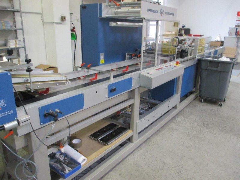 Verpackungsautomat Pfankuch VP-4502 mit Übergabestation ST 450