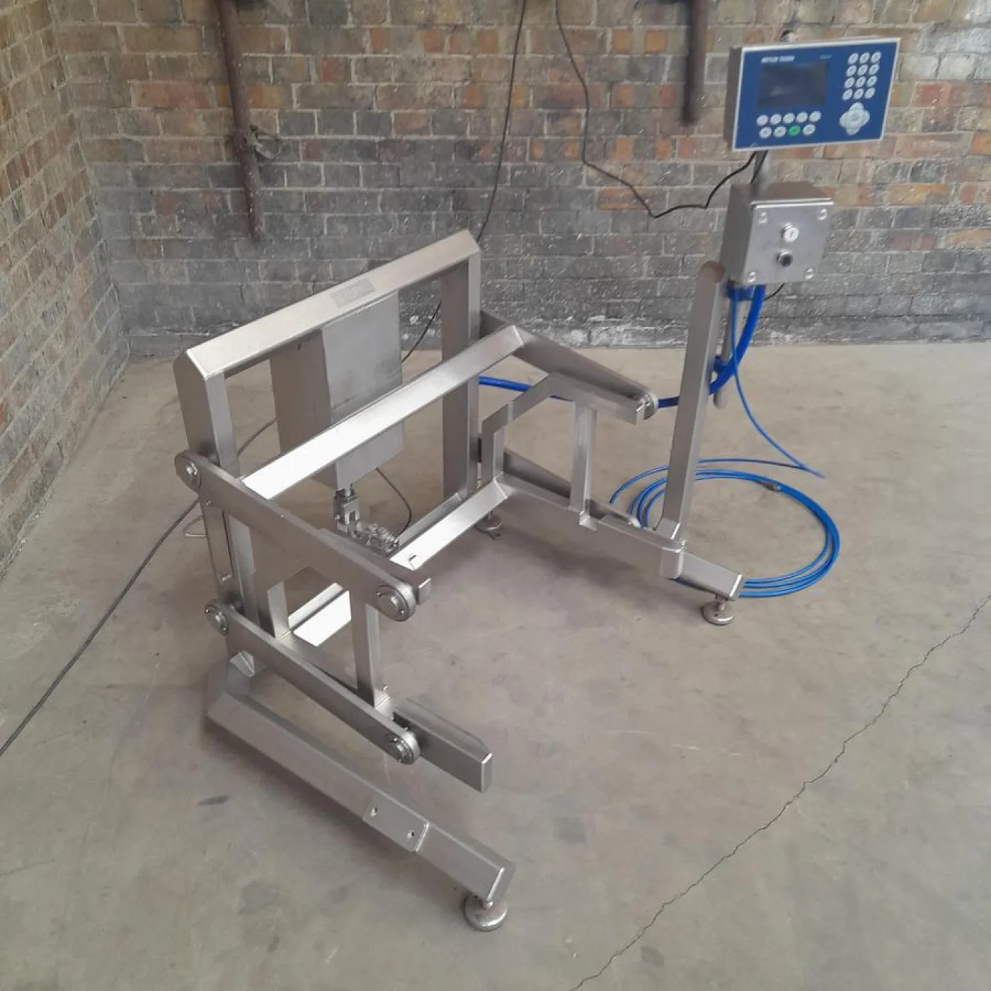Used 2018 Syspal Tote Bin Weigher - 2