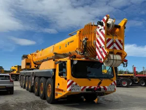 Tadano GR 1000 EX-4 Rough Terrain Crane