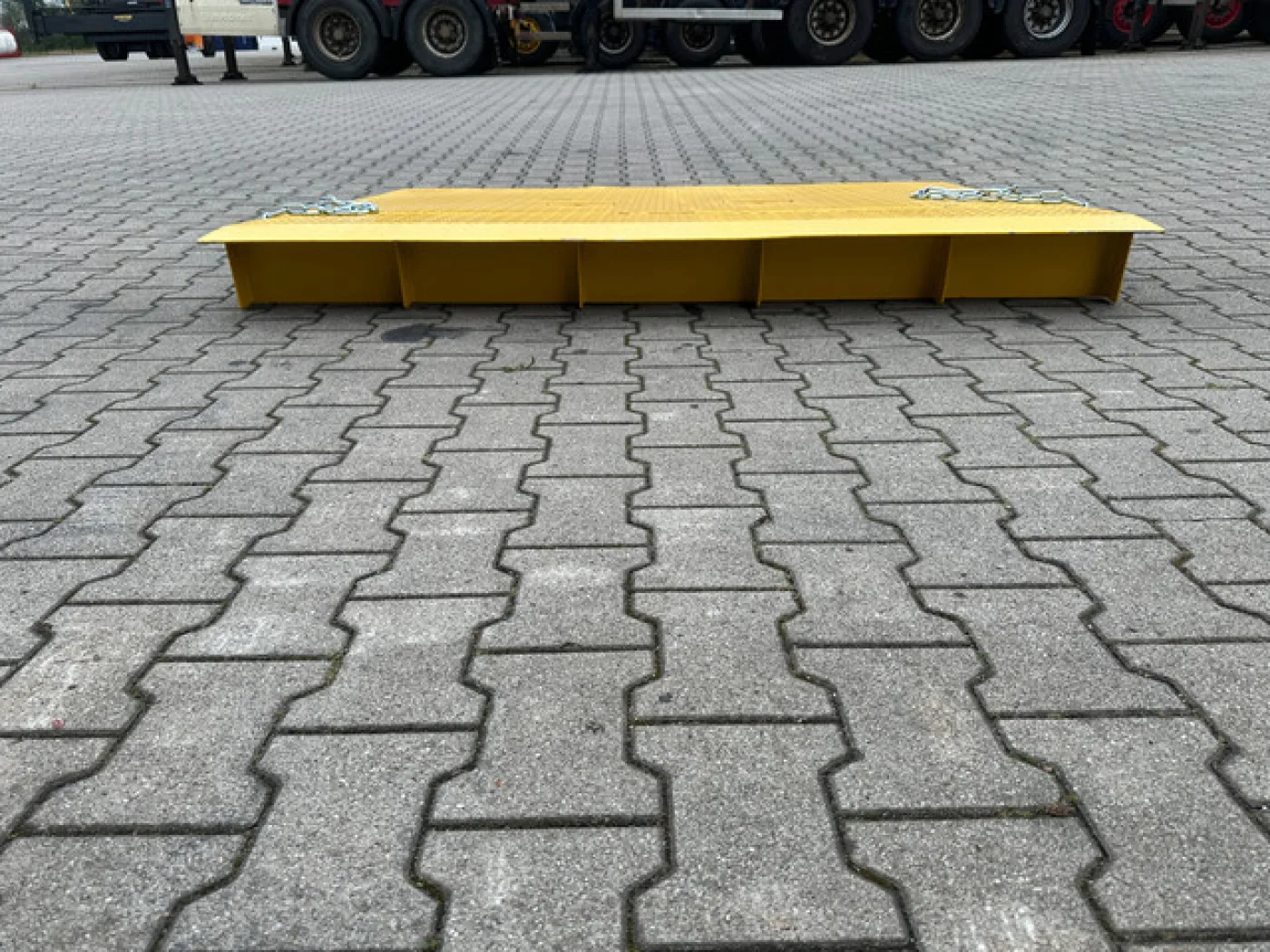 ramp 2m wide / 7.500kg - 3