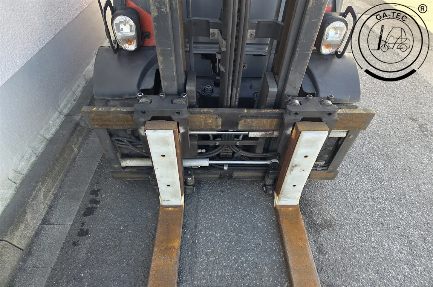 Linde H30T-02 - 7