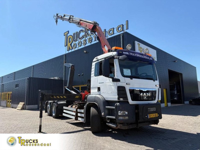 MAN TGS 26.320 + 6x4 FRONT TRACTION + STEERING/LIFT AXLE + PALFINGER 16502 3x + HOOK HYVA