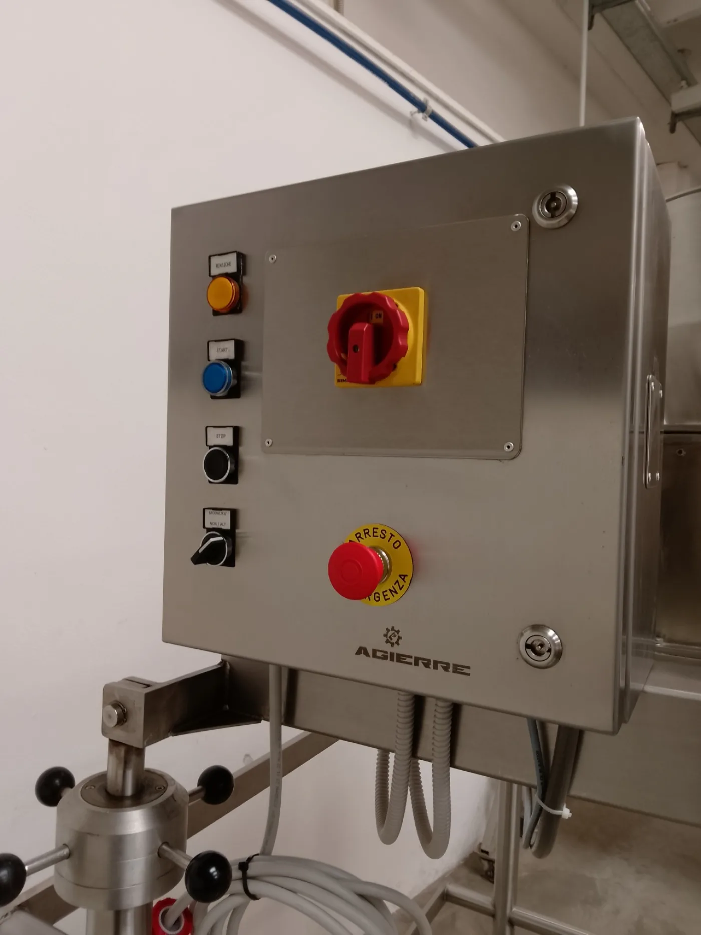 GRANULATORE OSCILLANTE – MANES – MOD. SE 300 - 6