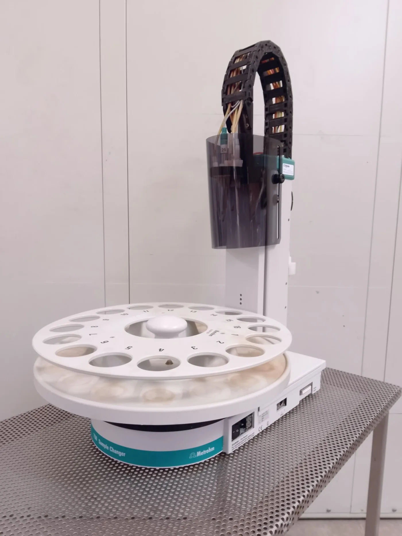 CAMPIONATORE – METROHM – MOD. 730 SAMPLE CHARGER - 5
