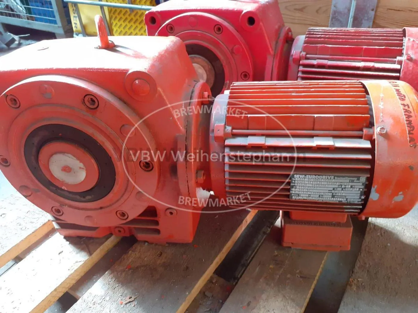 Motor - 1