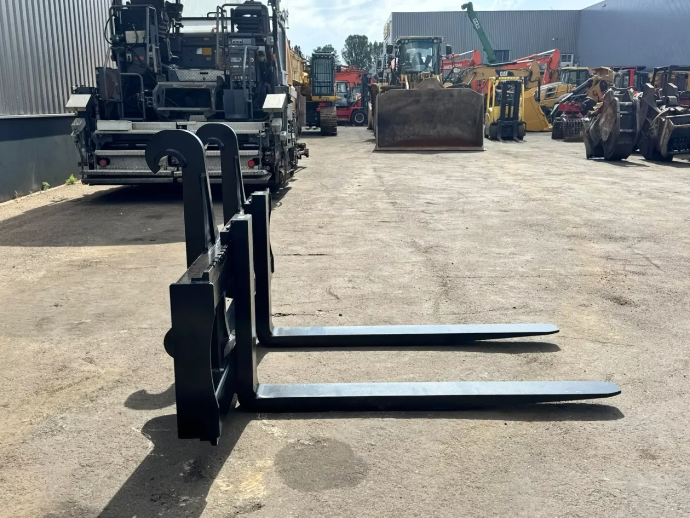 Pallet forks L150-L220 Mech 11 Ton 2400/1600mm - 2