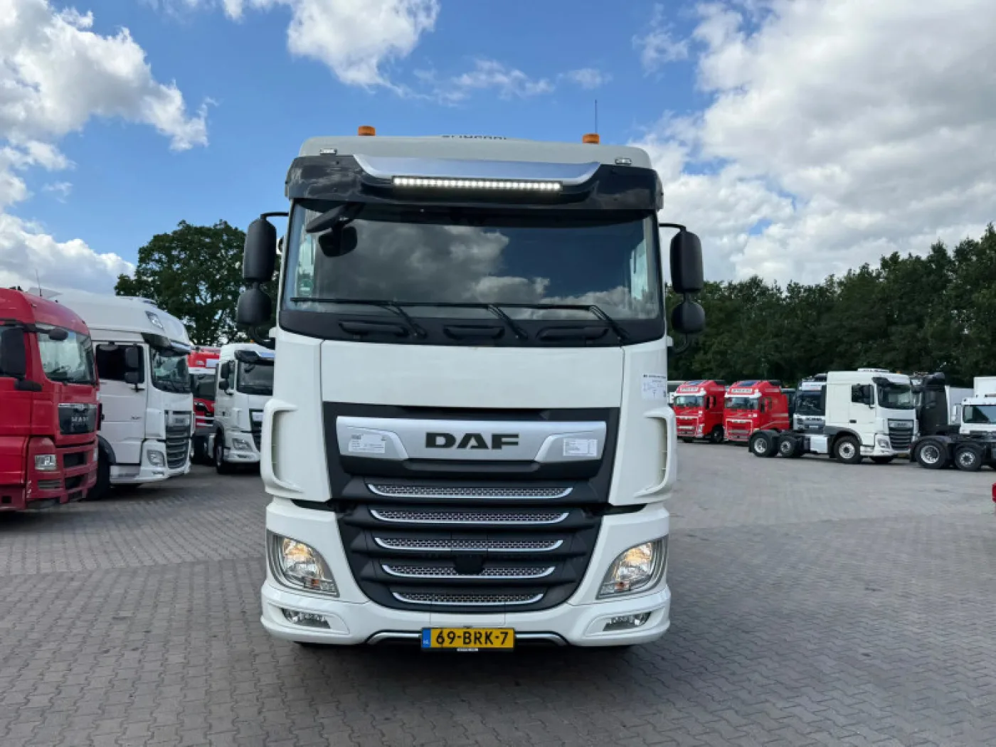 DAF XF 480 6X2 FTP Space Cab Midlift Stand-alone A/C Alcoa 426,745 km NL Truck - 5