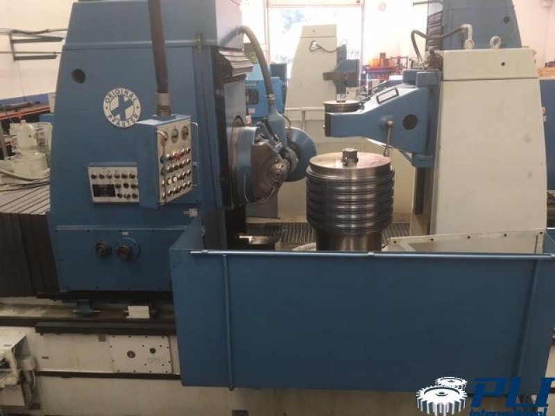 Gear Hobbing Machine – PFAUTER P1501