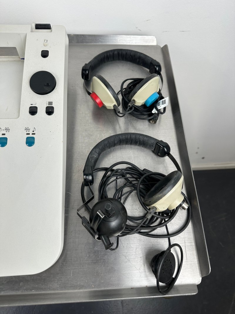 Maico / Bosch KS5 HNO 2-Kanal Audiometer Defekt/Ersatzteil