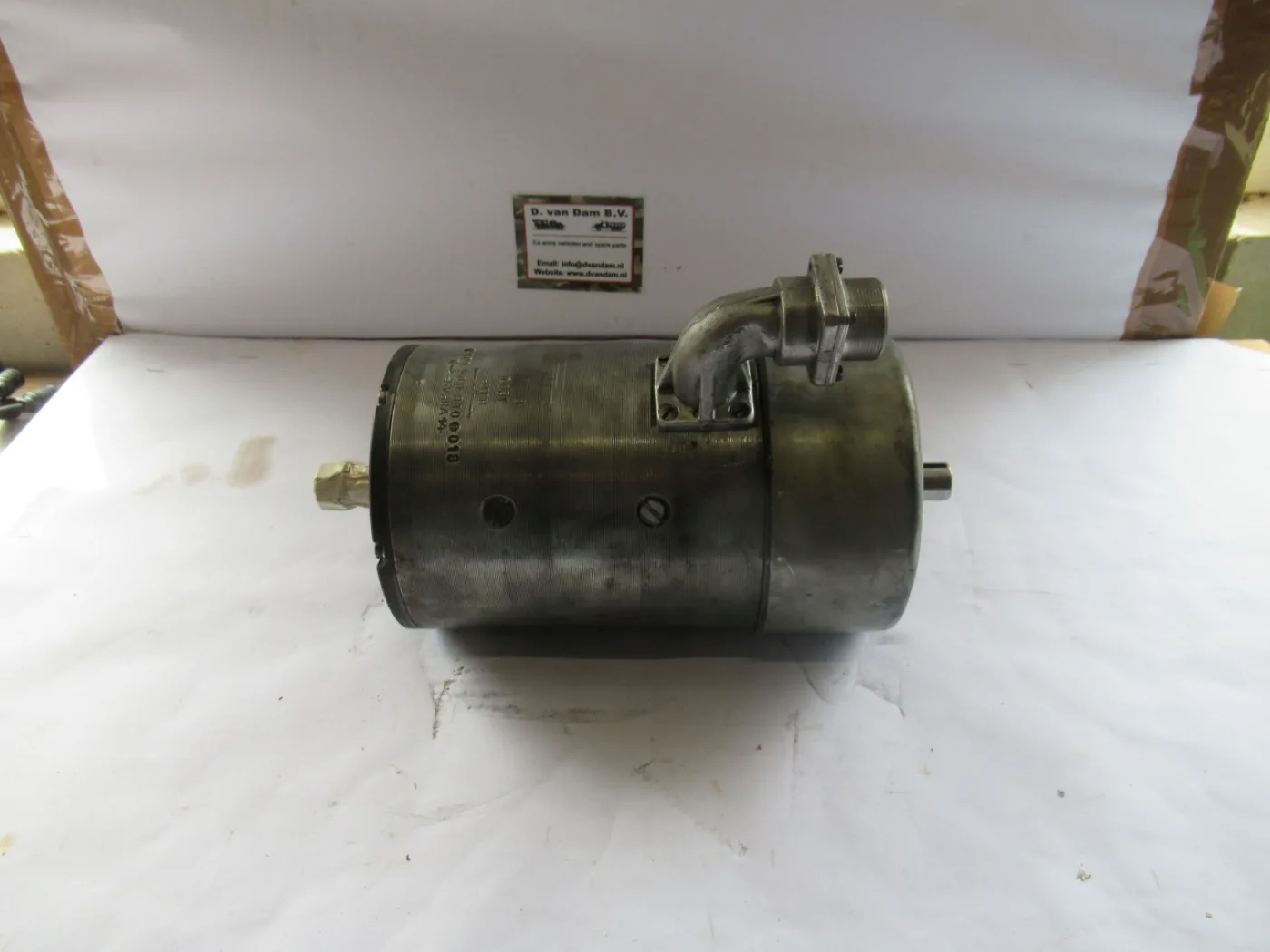 Dynamo 24V NOS - 1