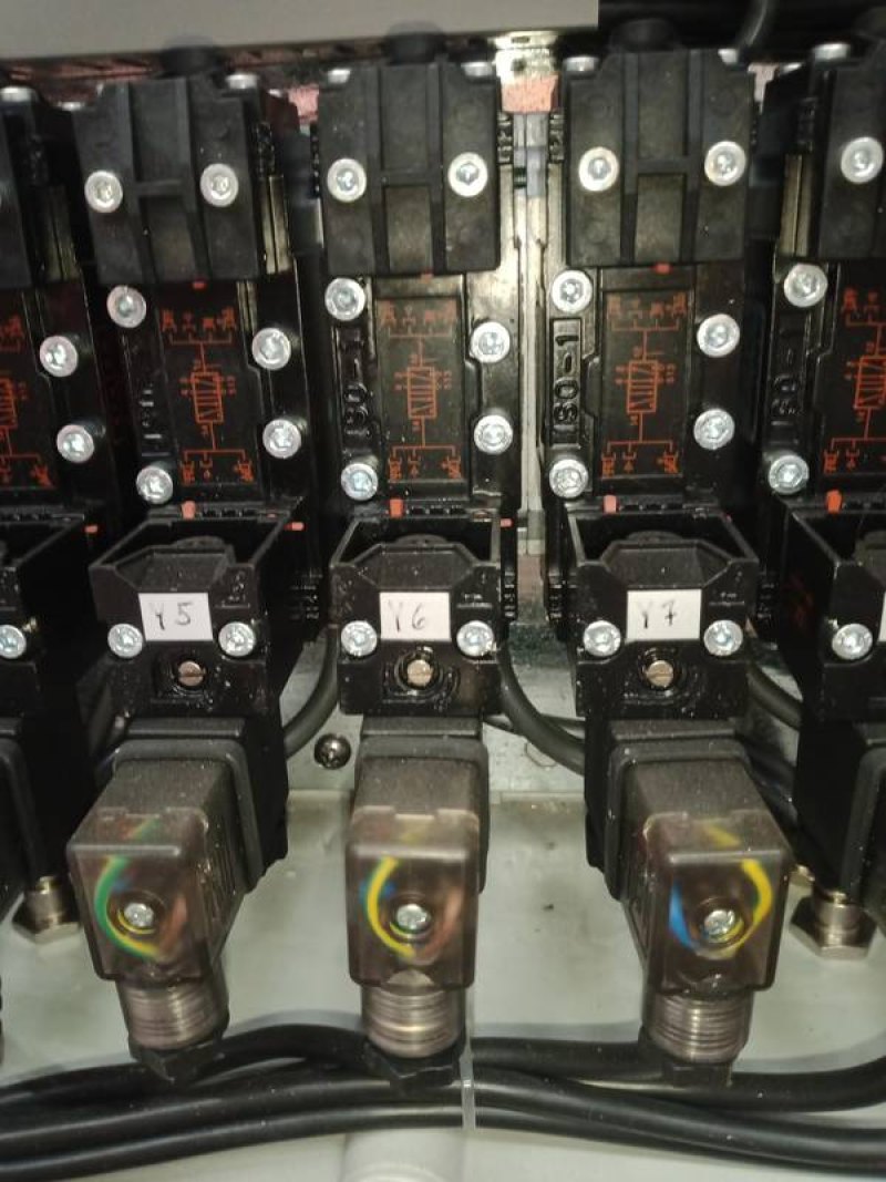 Air valves