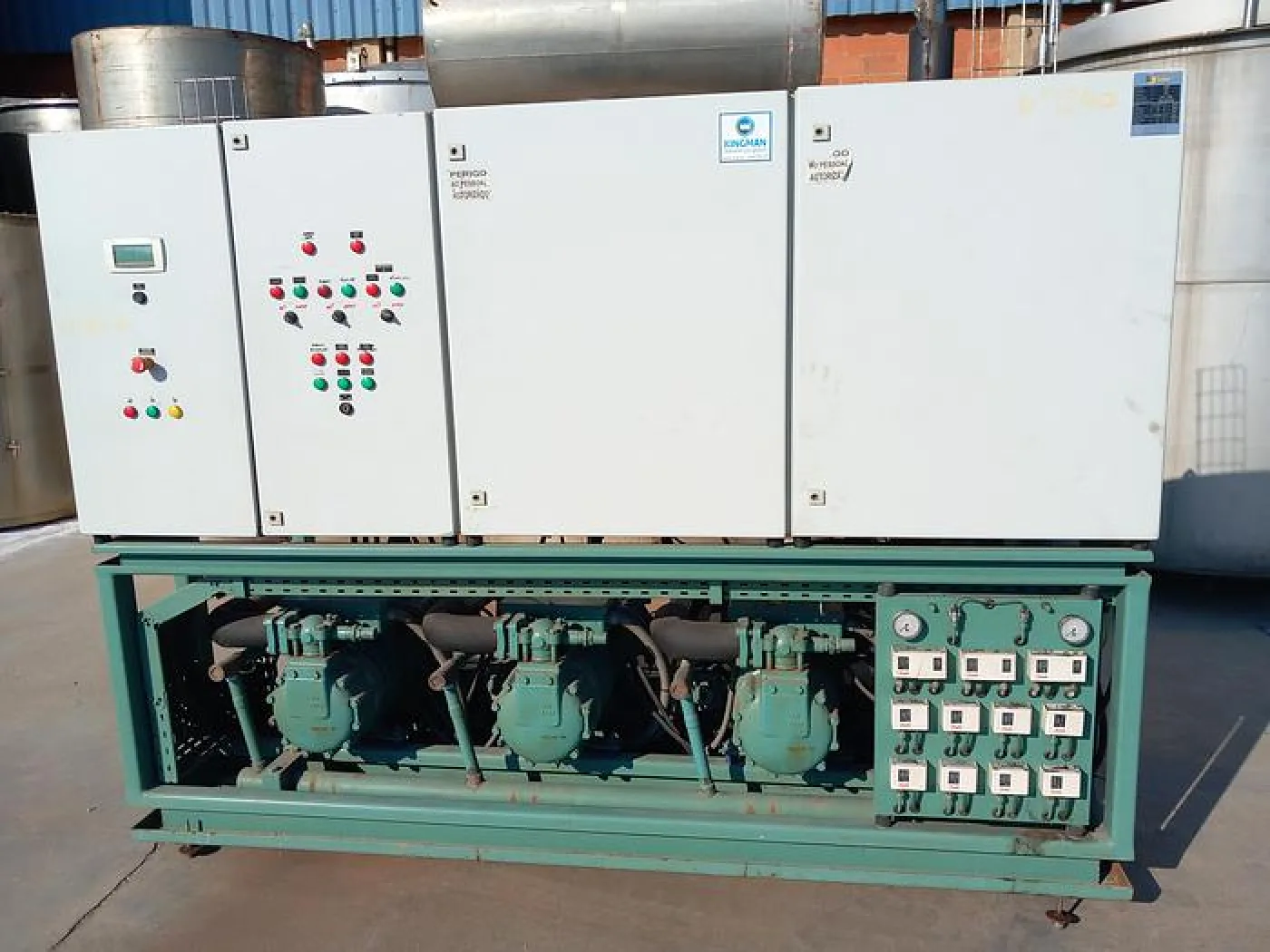 Chiller de frio PECOMARK + chiller SKK de 10KA e vários evaporadores PECOMARK / CENTAURO - 4