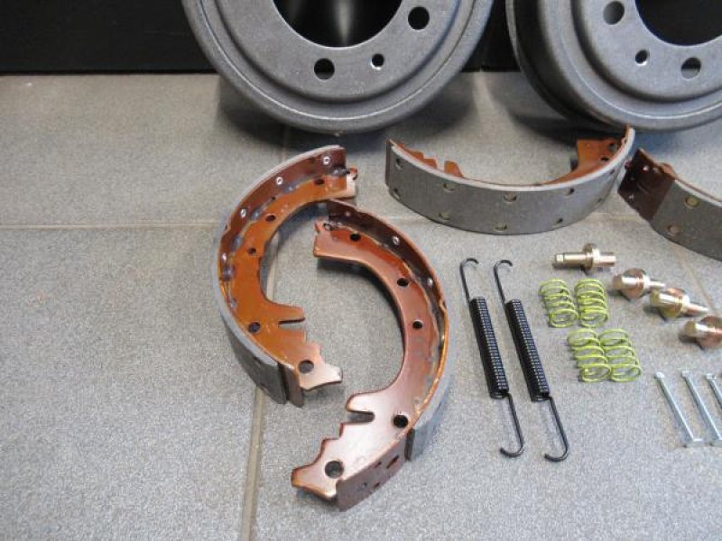 Remtrommel as-set voor + achter-as