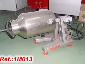 MEZCLADOR DE 15L APROX.