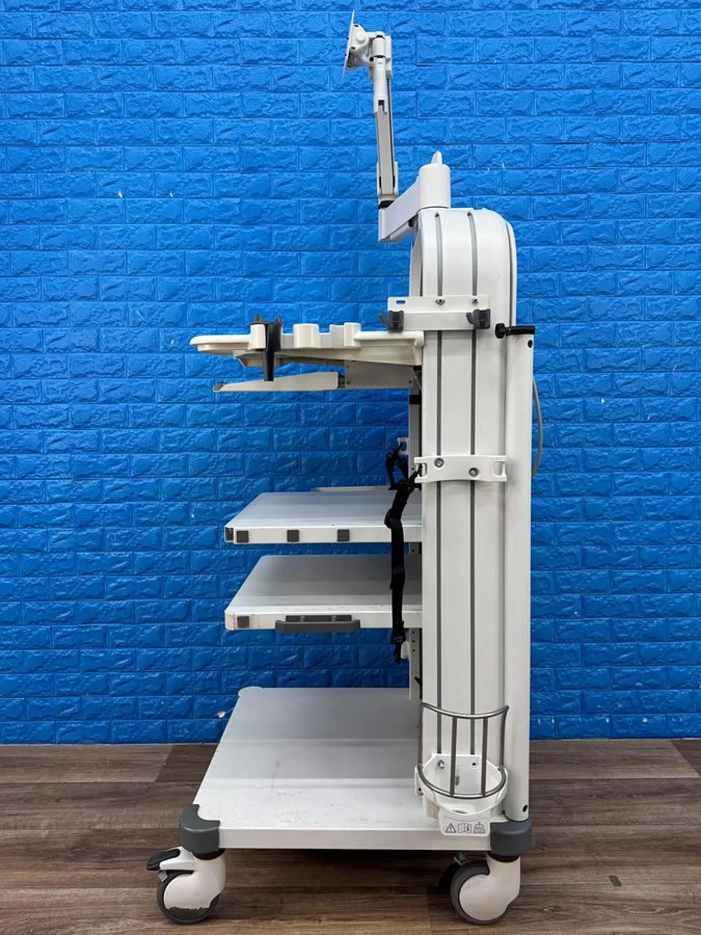 Olympus Trolley Model: WM-NP2 YOM: 2015 - 6