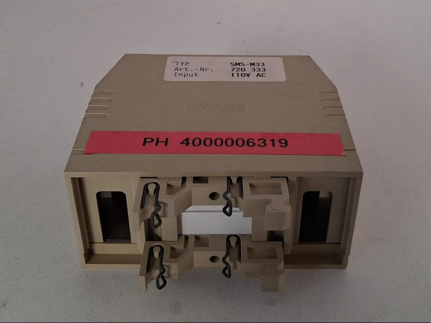 Lütze VARIOCOMPACT SMS-M33 Signal Relay Module - 1