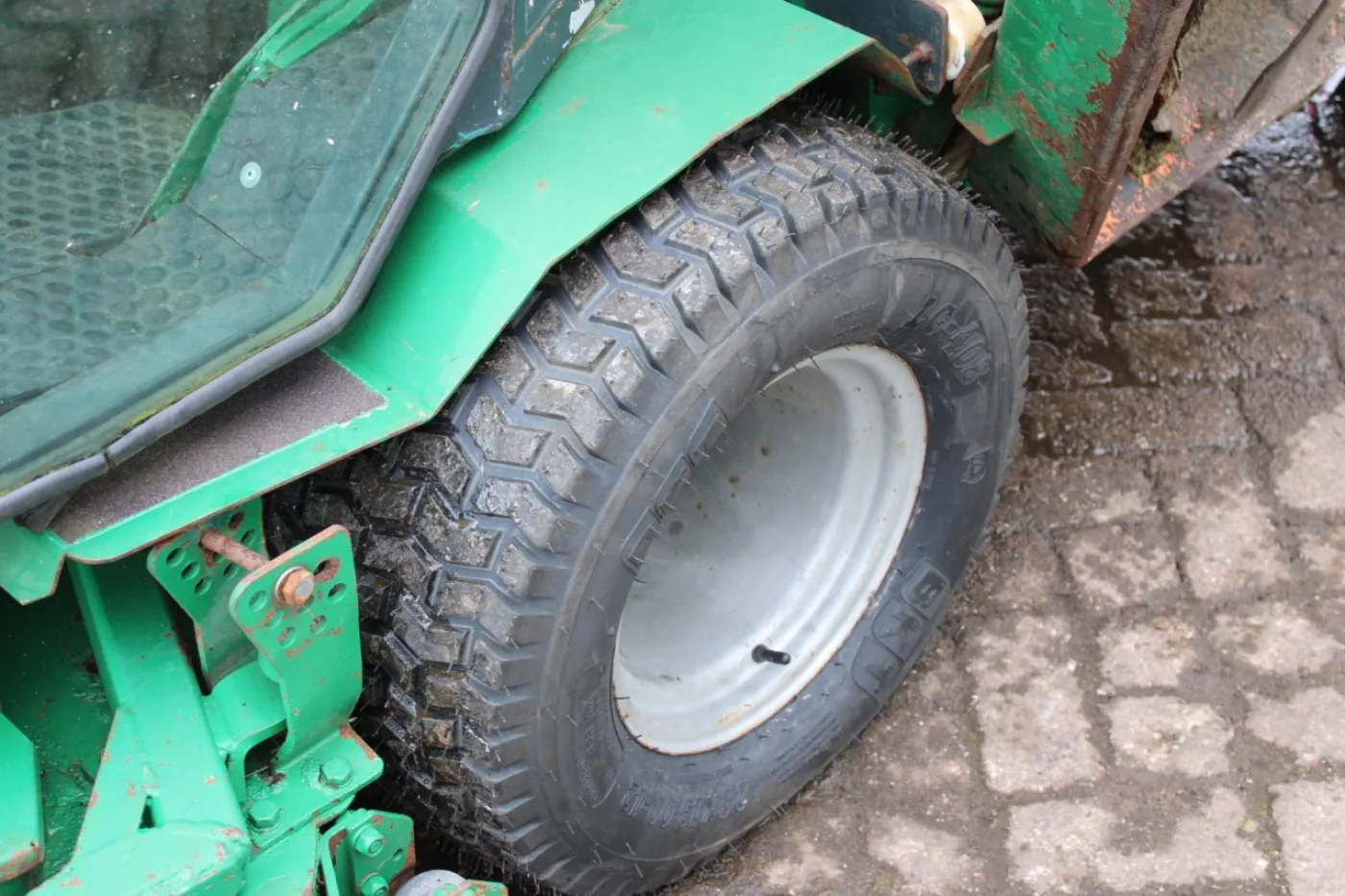 Ransomes Terrax - 4