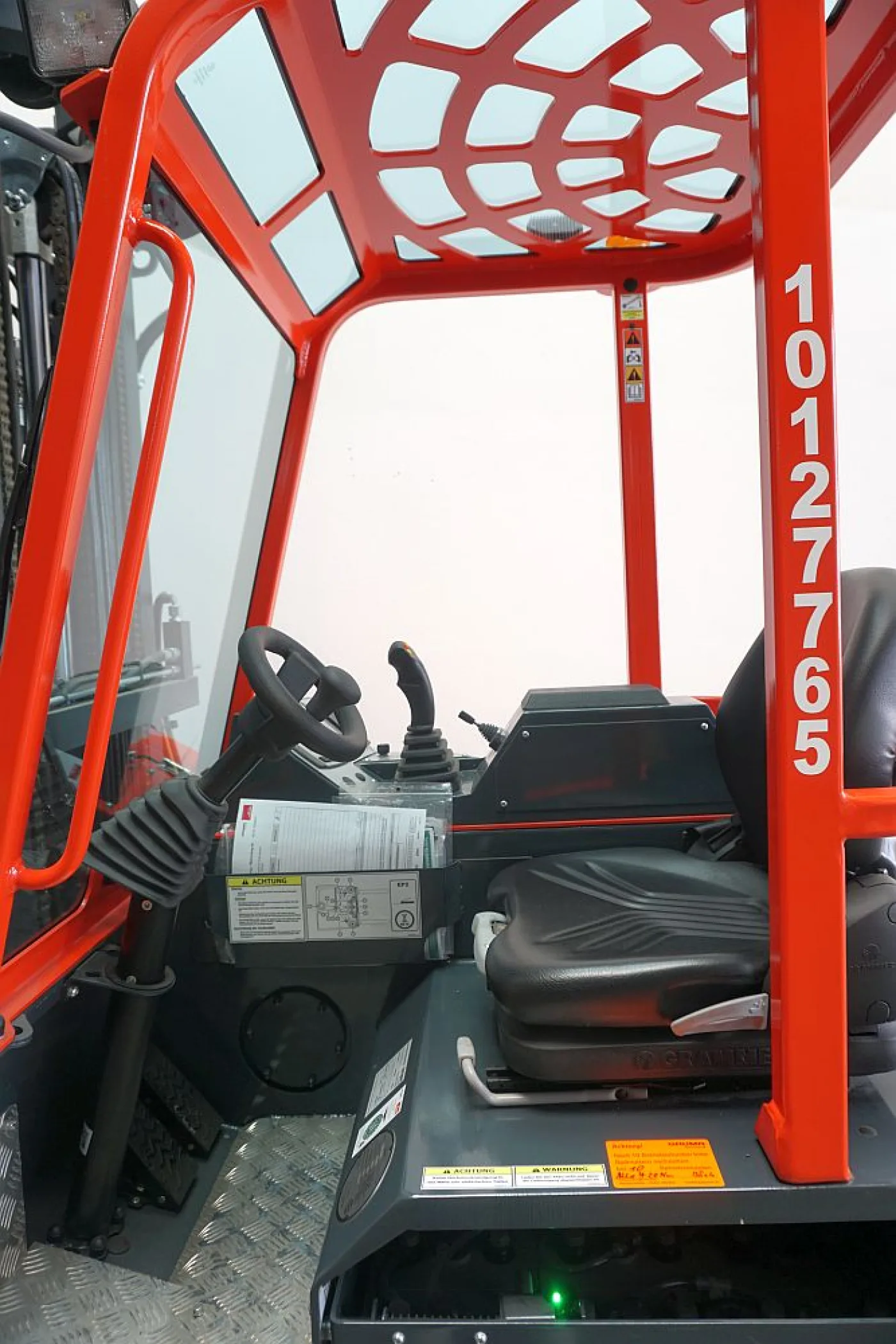 4-Wegestapler Combilift CBE3000 (2022) - 3
