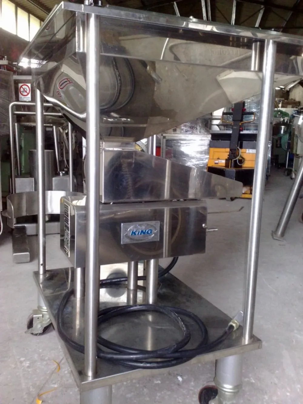 ALIMENTATORE COMPRESSE – KING