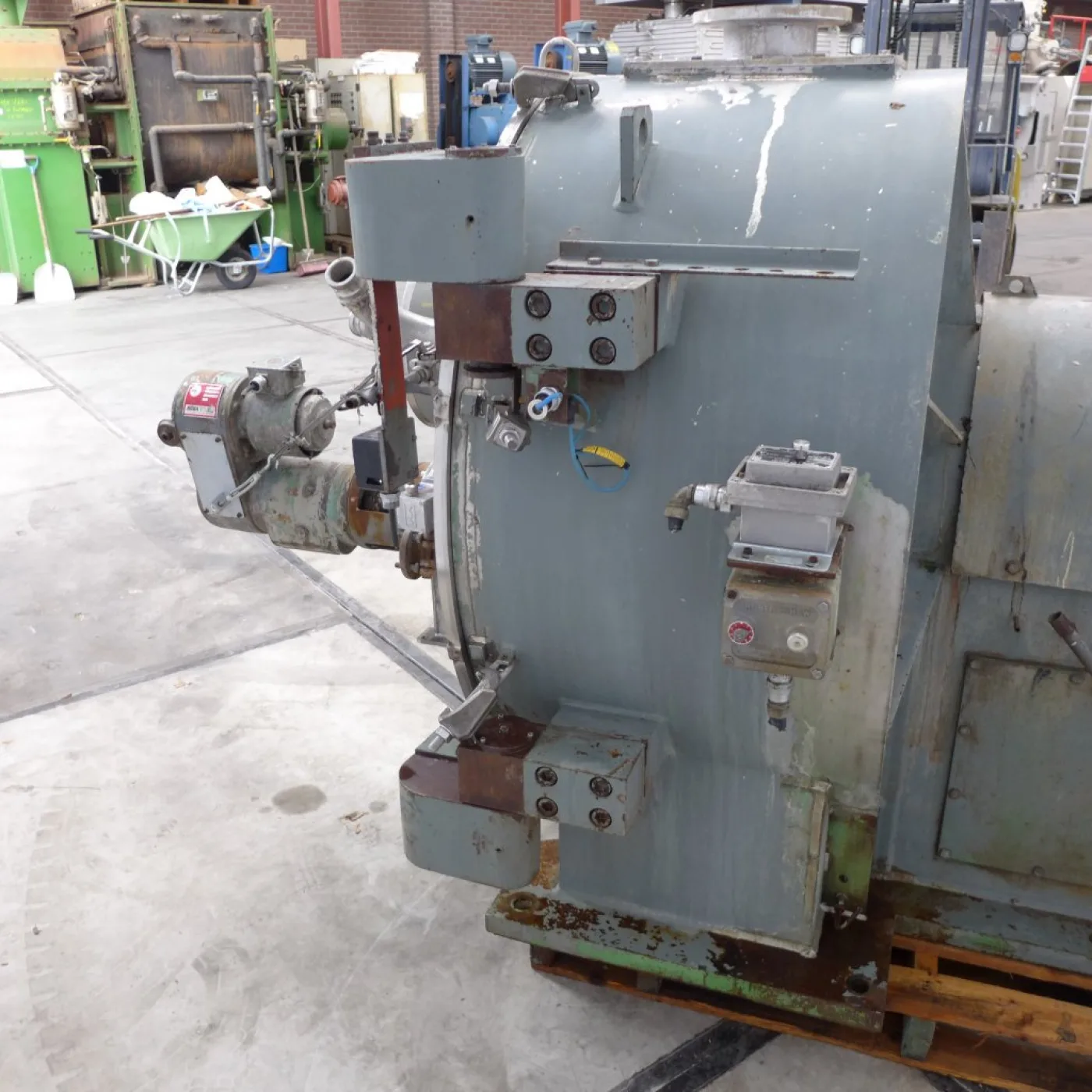 Escher Wyss H100 - Peeling centrifuge - 6