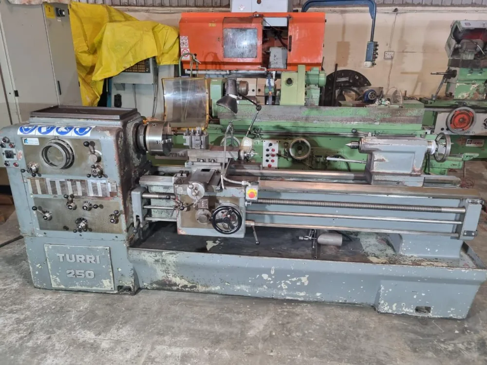 LATHE MACHINE, TURRI (Italy) - 250 - Laxmi Metal & Machines, Rohtak