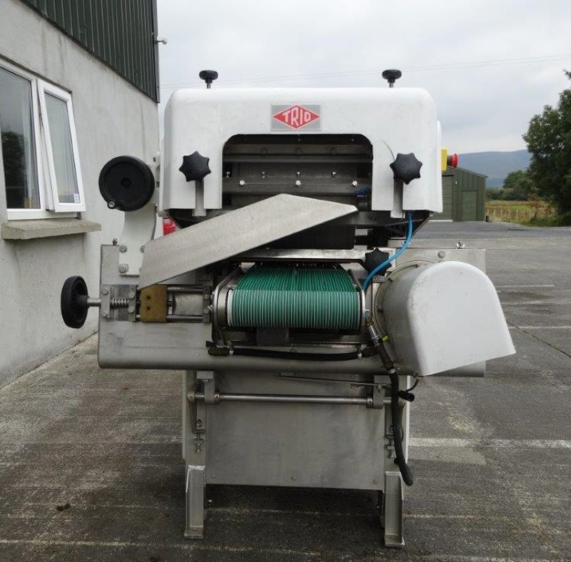 Trio FDS 104 Skinning Machine