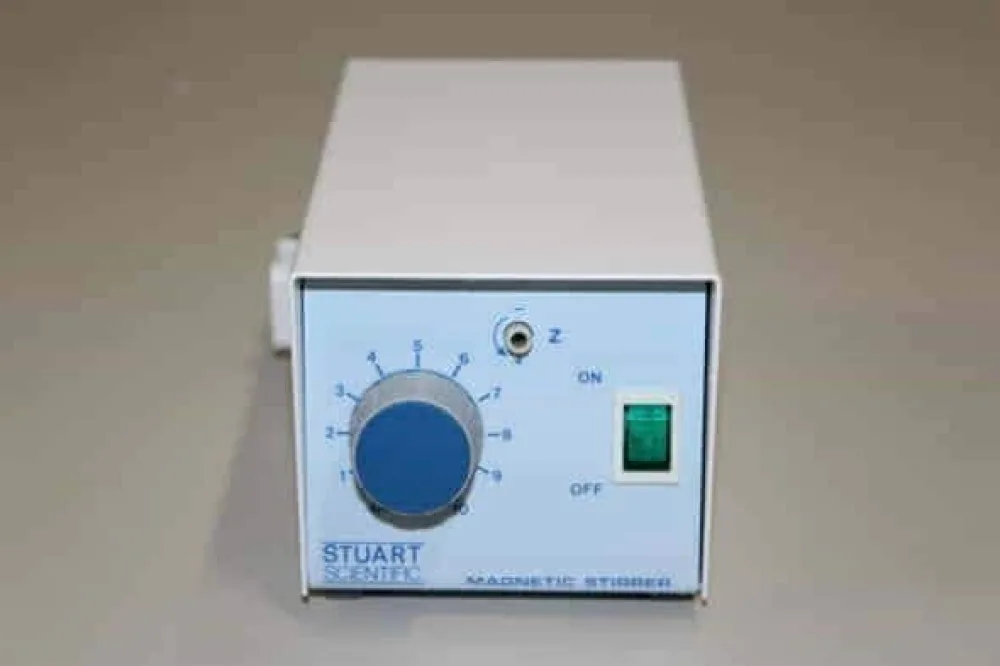 Stuart SM4 Mini Magneetroerder met statiefklem