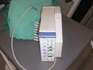 Dräger PB-8800 Parameterbox mit Halterung