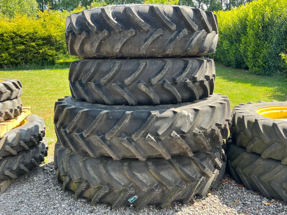 Miscellaneous - ROWCROP 480/95R50,460/85R38