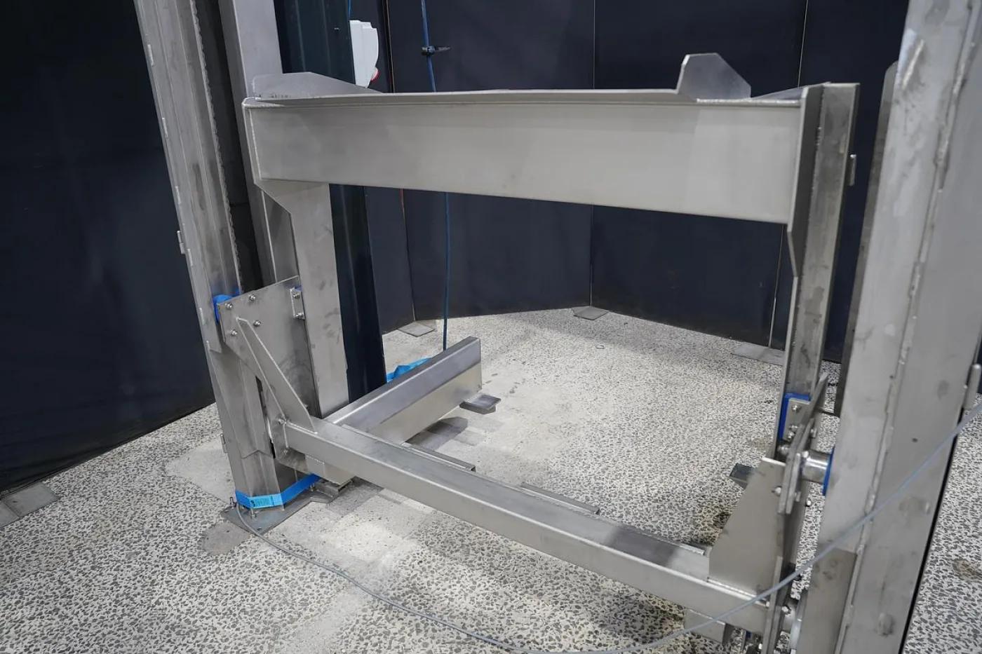 2009 Boldt Lift - 7