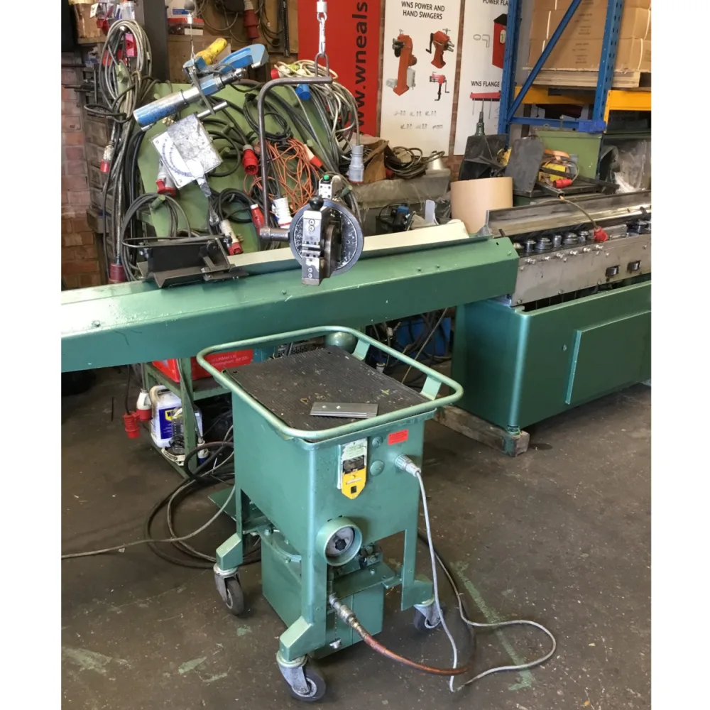 ECKOLD Hydraulic Clinching Machine - WNS - W. Neal Services Ltd