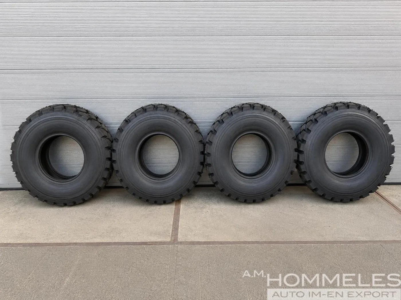 MICHELIN X - 13.00R20 RETREADED - 1