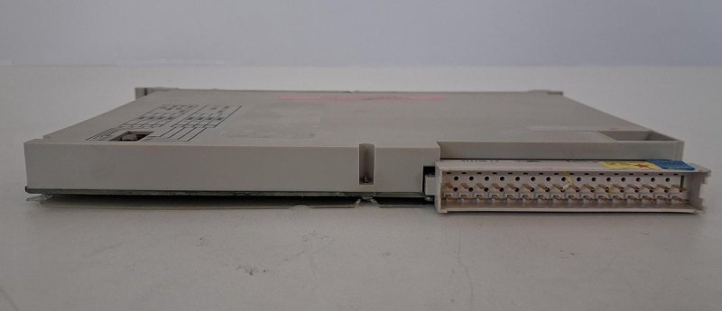Siemens SIMATIC S5 6ES5 463-4UA12 Analog Input Module