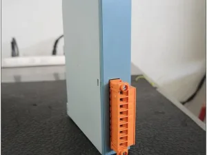 2010 MOOG IMI220-425A001 AI2566