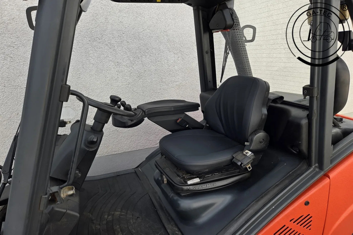 Linde H35D-01 - 8