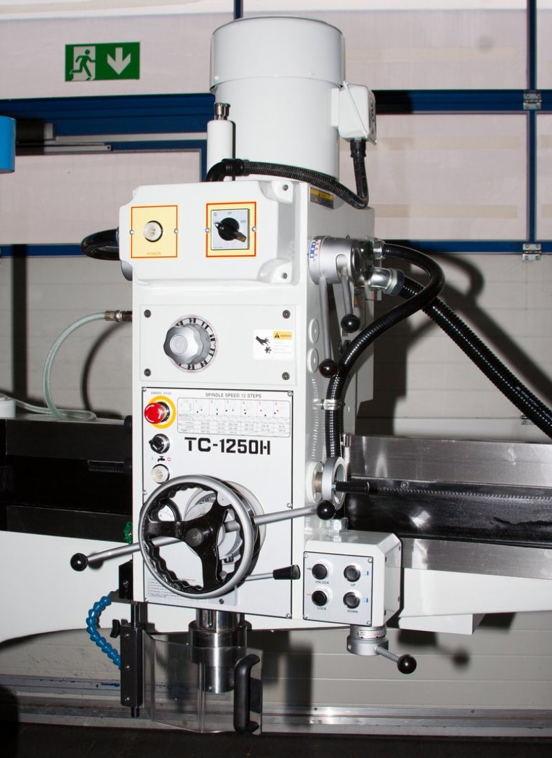 Radialbohrmaschine TC-1250H