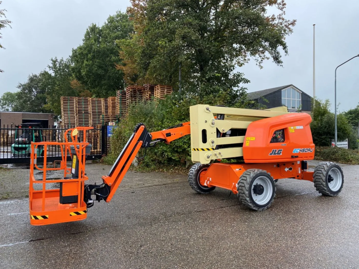 JLG EC450AJ - 1