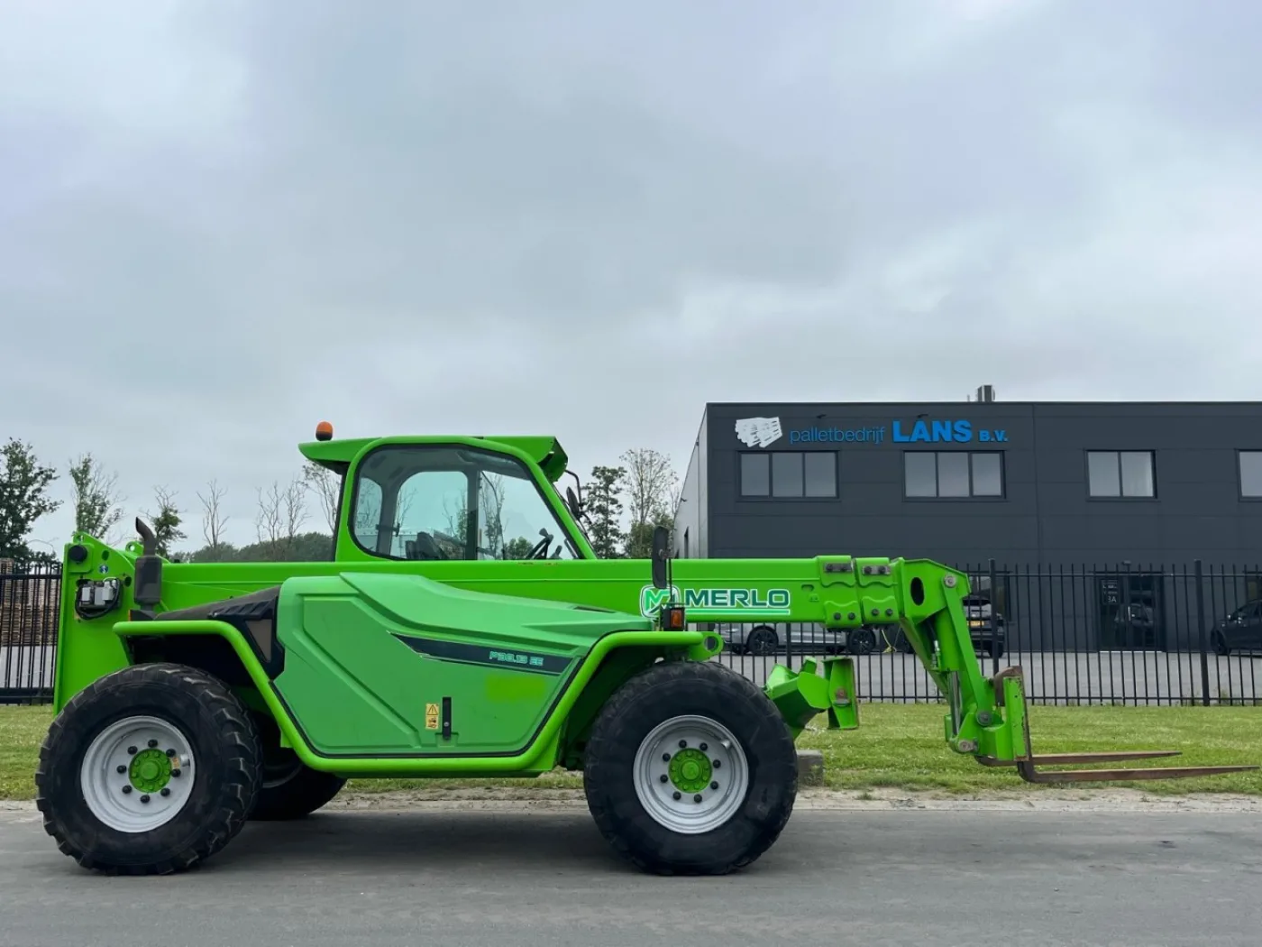Merlo P38.13EE Panoramic - 2