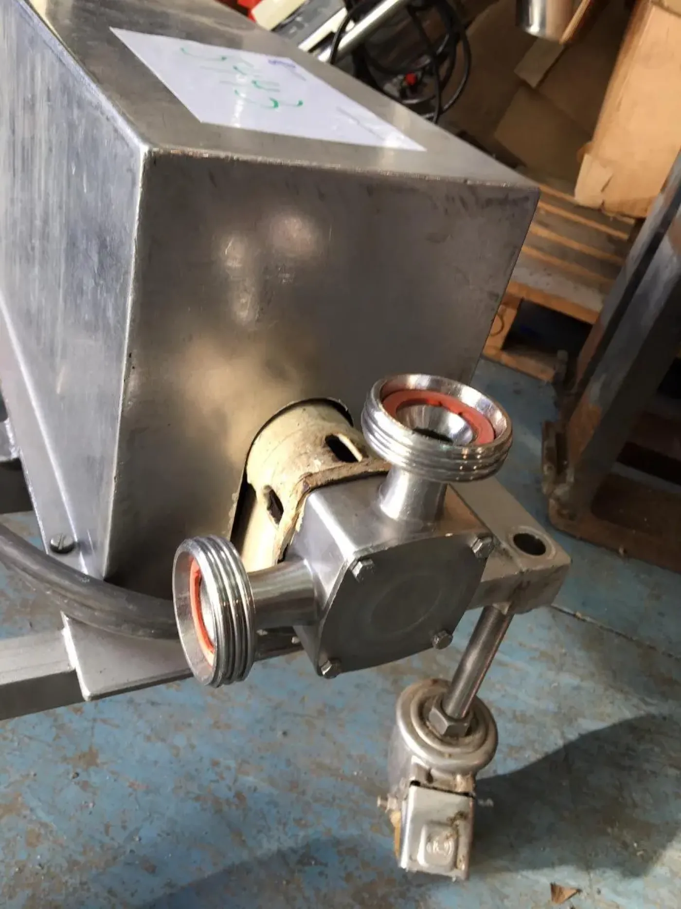 USED STAINLESS STEEL DISPENSER - 2