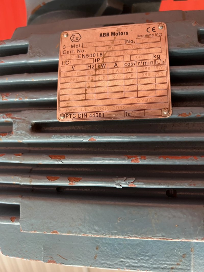 REACTOR TINSMACAL STAINLESS STEEL 1200 LITRES WITH JACKET AND AGITATION