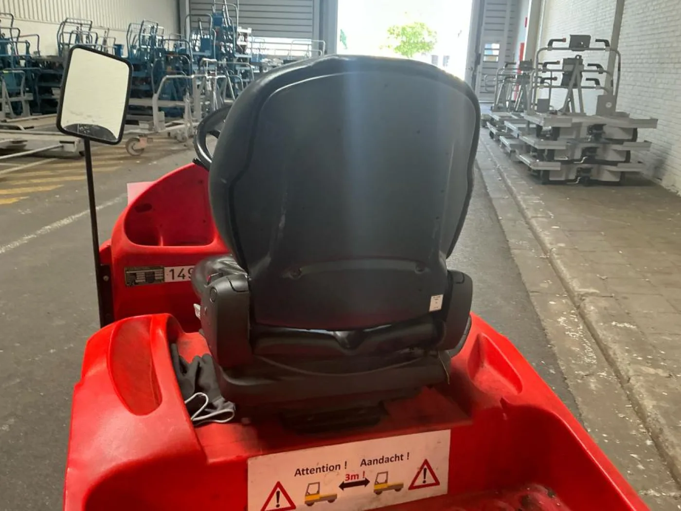 2010 Linde Tow Tractor - 8
